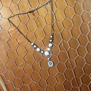 NWOT black and diamond necklace